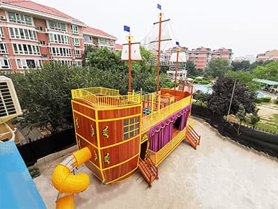 北京幼儿园非标海盗船案例